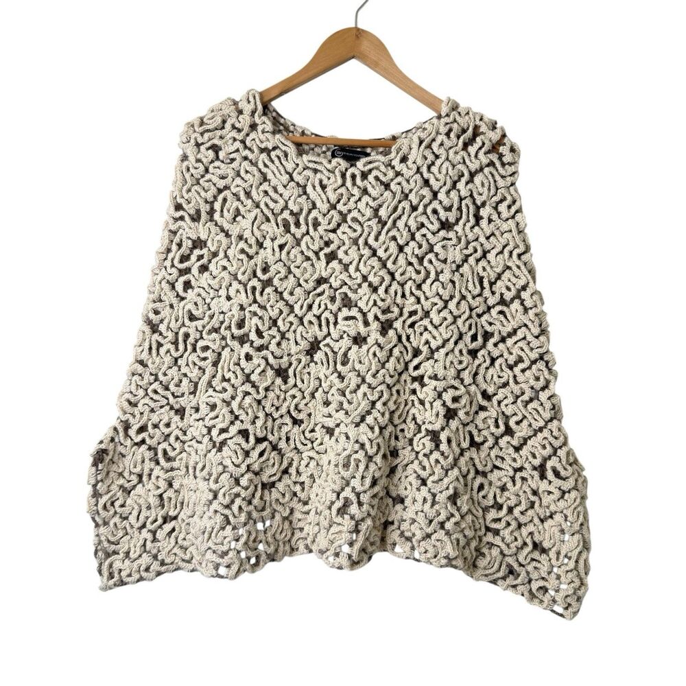 Evelyn Monteza Handmade 100% Baby Alpaca Wool Poncho Cream Soft Luxurious Artsy